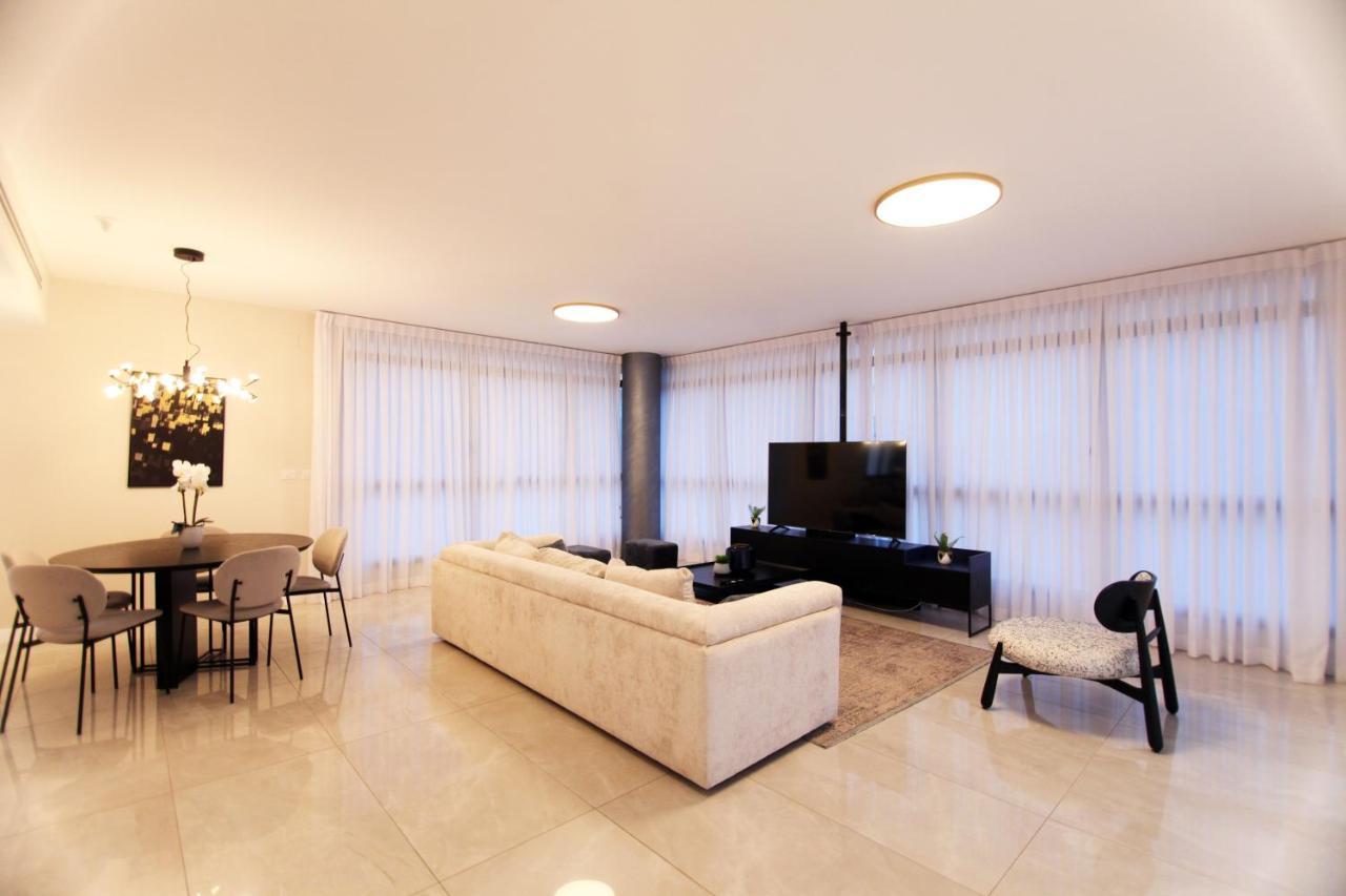 Mini Penthouse Near The Beach Netanya Dış mekan fotoğraf
