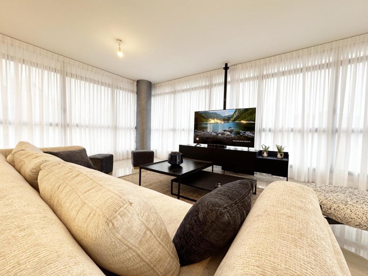 Mini Penthouse Near The Beach Netanya Dış mekan fotoğraf