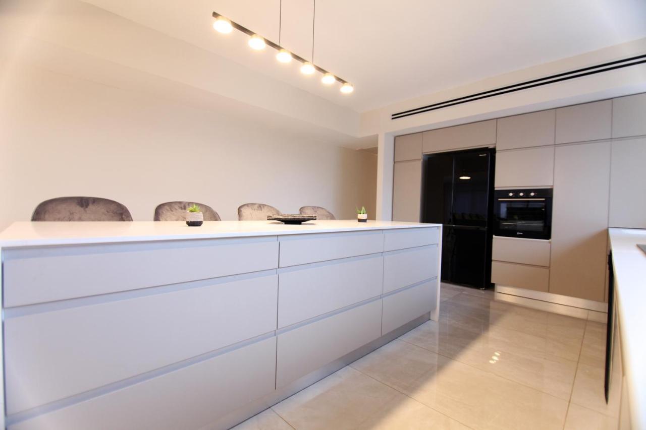 Mini Penthouse Near The Beach Netanya Dış mekan fotoğraf